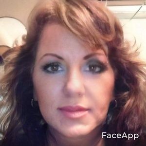 Meet your Posher, Rhonda